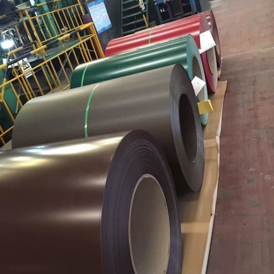 PPGI 0.09-0.7Dikte Voorgeverfde gegalvaniseerde staalplaten Kleuren spoel met sterke anti-corrosieve zwarte kleur